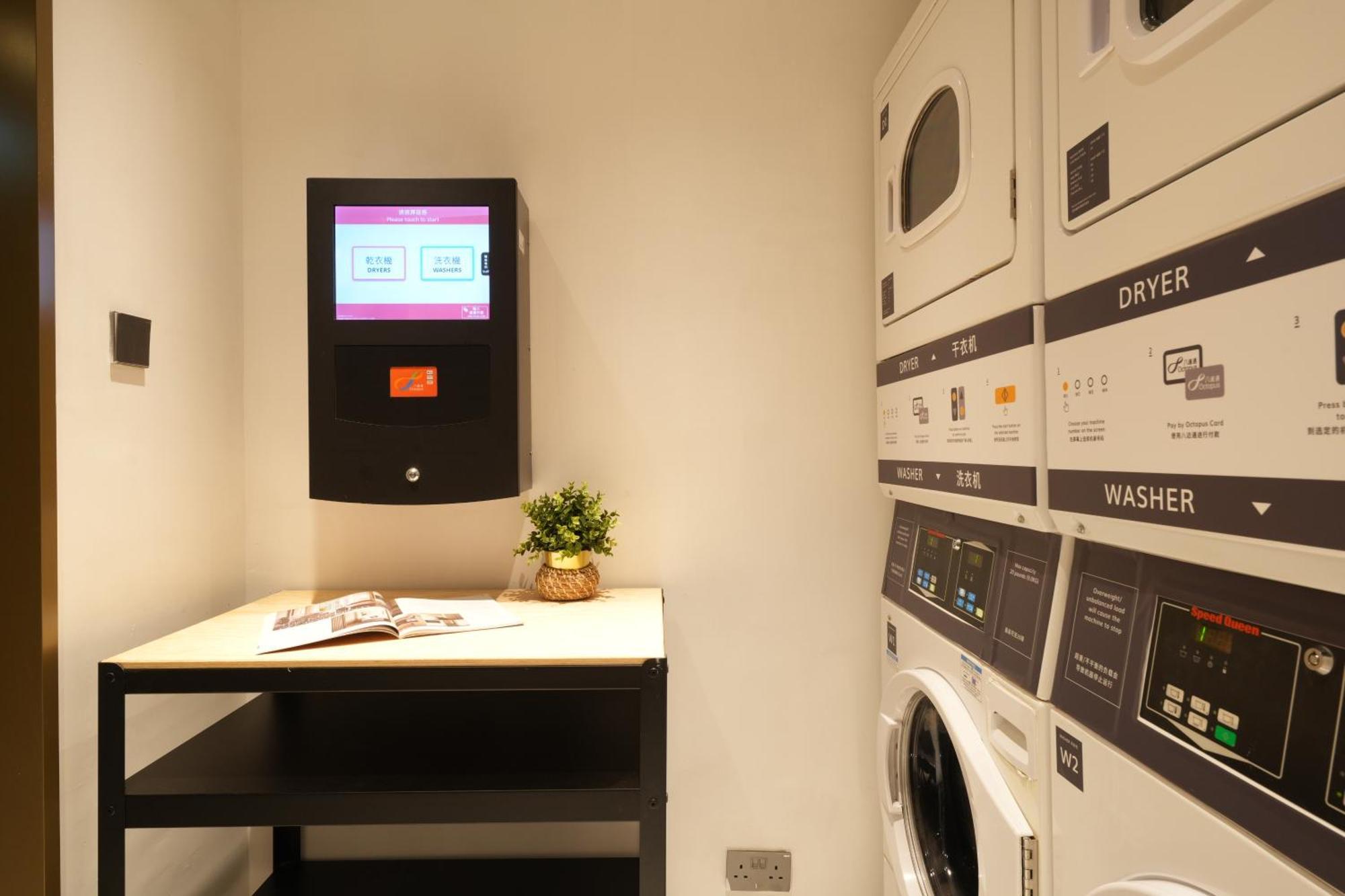 Dash Living On Queen'S Hong Kong Exterior foto