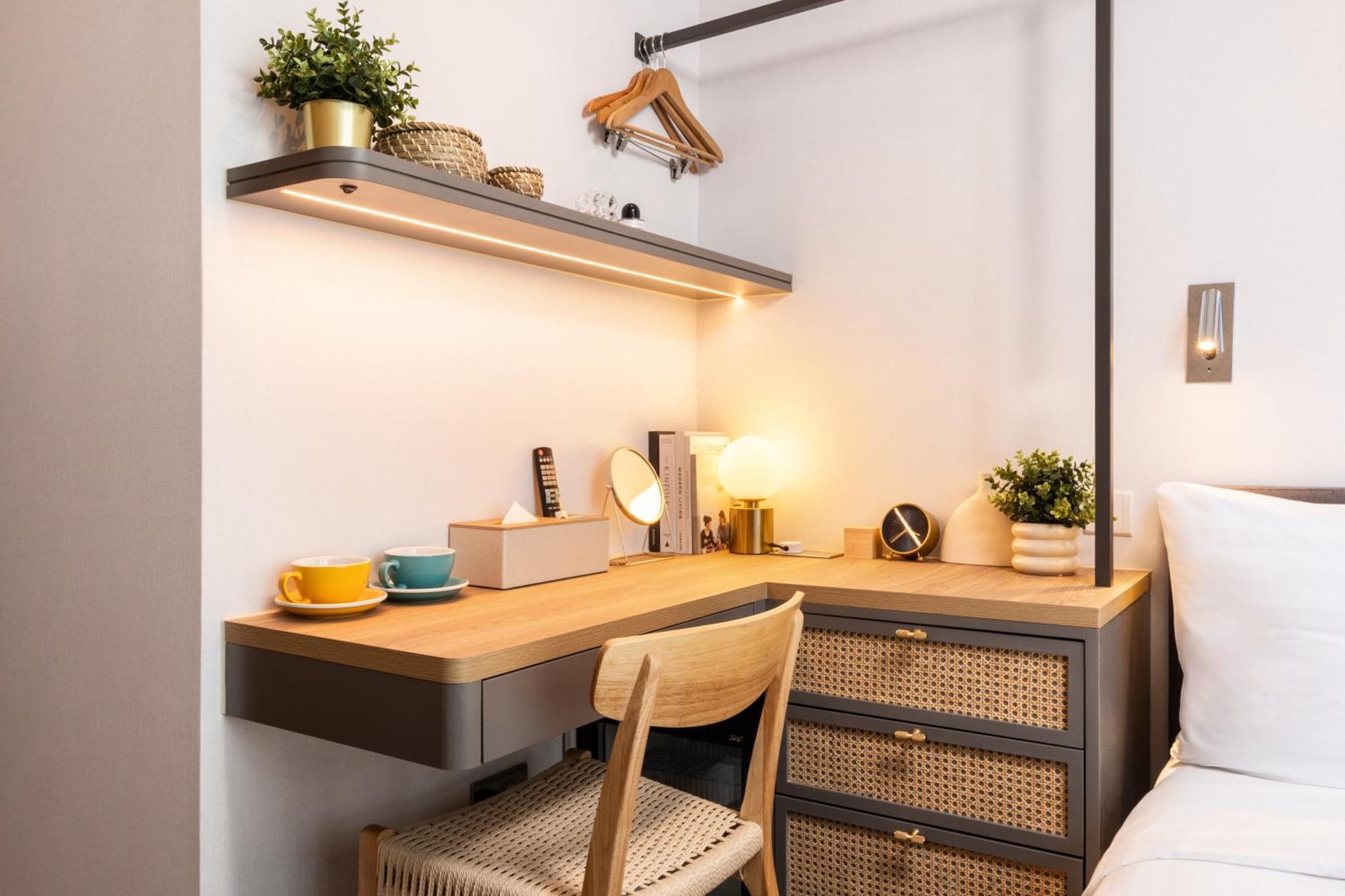 Dash Living On Queen'S Hong Kong Exterior foto